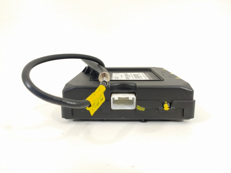 Recambio de modulo electronico para hyundai tucson kosmo 4wd referencia OEM IAM 95400D7BB0  