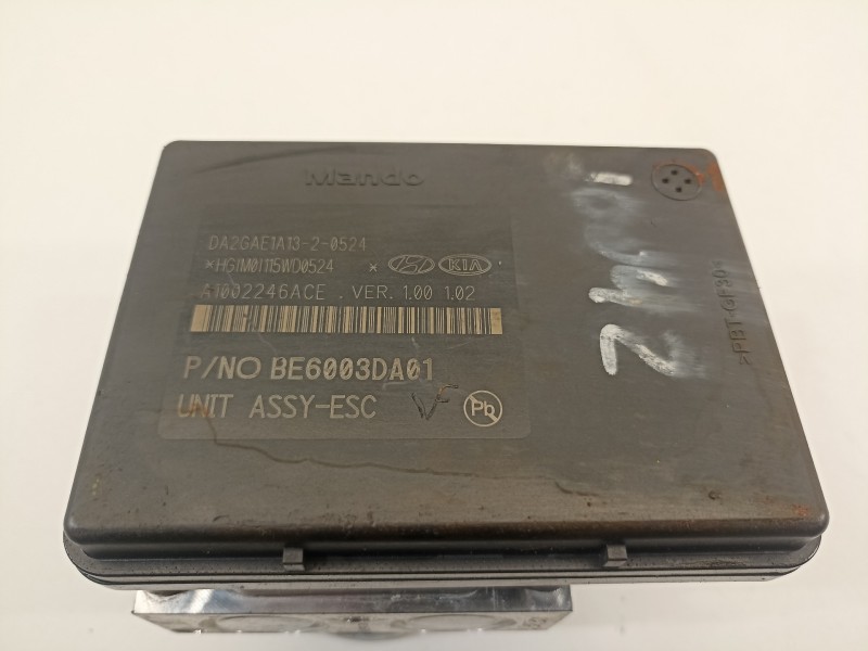 Recambio de abs para kia stonic (ybcuv) drive referencia OEM IAM 58910H8450 MGH85AD BE6003DA01