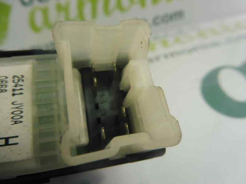 Recambio de mando elevalunas delantero derecho para renault koleos expression referencia OEM IAM 25411JY00A  