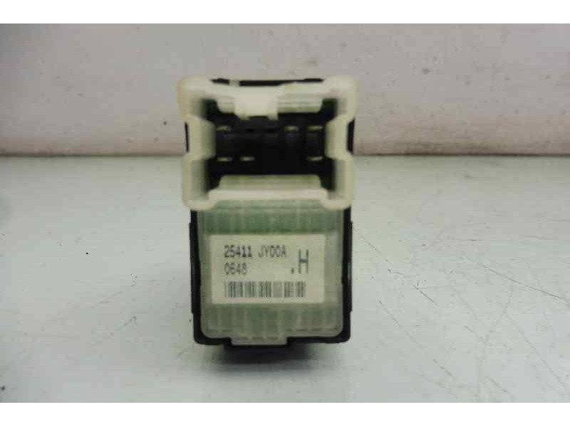 Recambio de mando elevalunas trasero izquierdo para renault koleos expression referencia OEM IAM 25411JY00A  