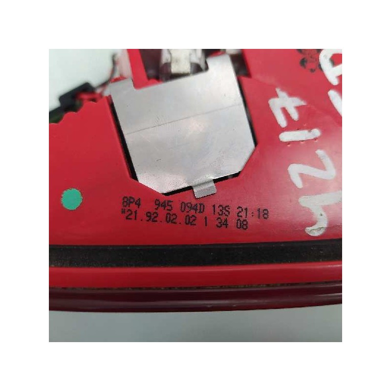 Recambio de piloto trasero derecho para audi a3 sportback (8p) 1.9 tdi ambition referencia OEM IAM 8P4945094D  