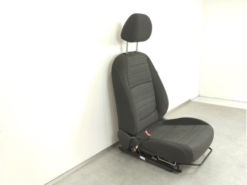 Recambio de asiento delantero izquierdo para kia stonic (ybcuv) drive referencia OEM IAM 123  