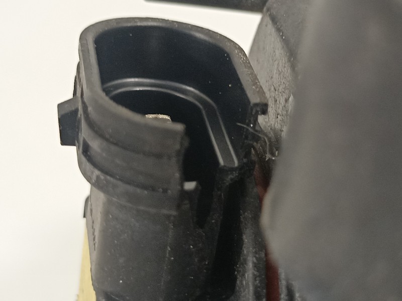 Recambio de faro antiniebla izquierdo para ford c-max (ceu) business edition referencia OEM IAM F1EB15A255AB 90041448 A079773