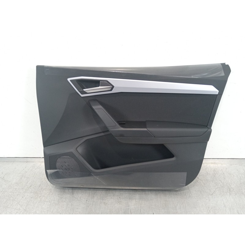 Recambio de guarnecido puerta delantera derecha para seat ibiza (kj1) fr referencia OEM IAM 6F0867114  