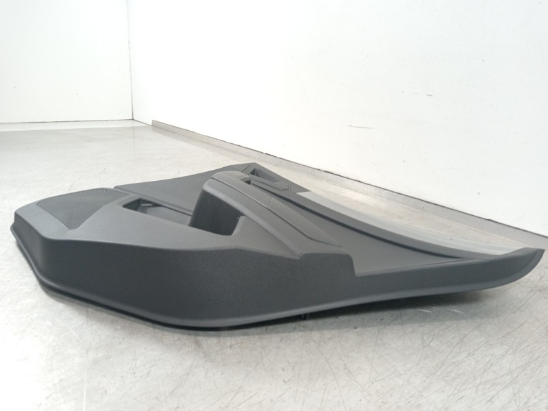 Recambio de guarnecido puerta trasera derecha para seat ibiza (kj1) fr referencia OEM IAM 6F0867116  