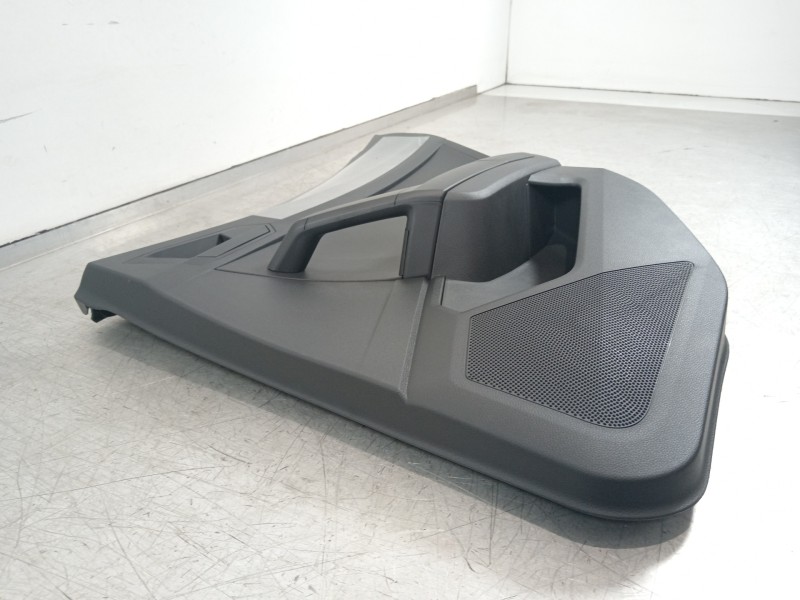 Recambio de guarnecido puerta trasera derecha para seat ibiza (kj1) fr referencia OEM IAM 6F0867116  