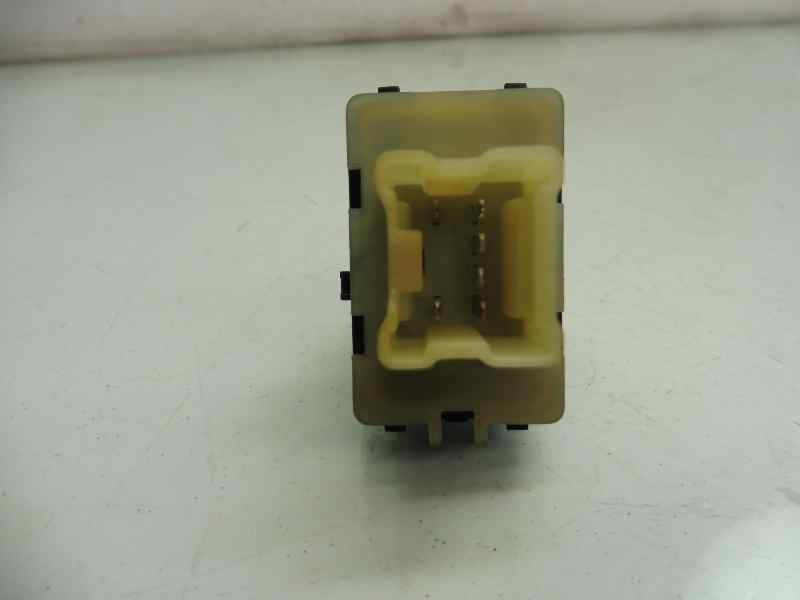 Recambio de mando elevalunas delantero derecho para renault clio iv dynamique referencia OEM IAM 254218614R  