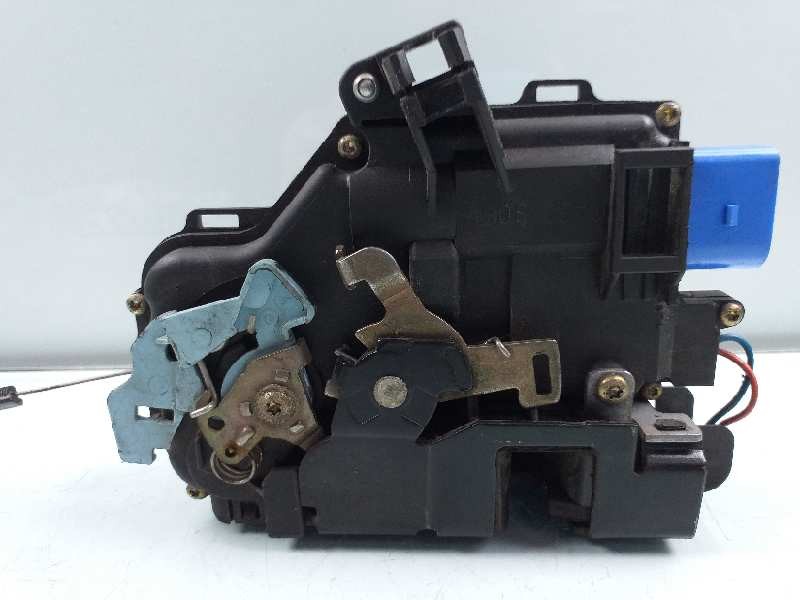 Recambio de cerradura puerta delantera izquierda para seat altea (5p1) hot referencia OEM IAM 3D1837015  