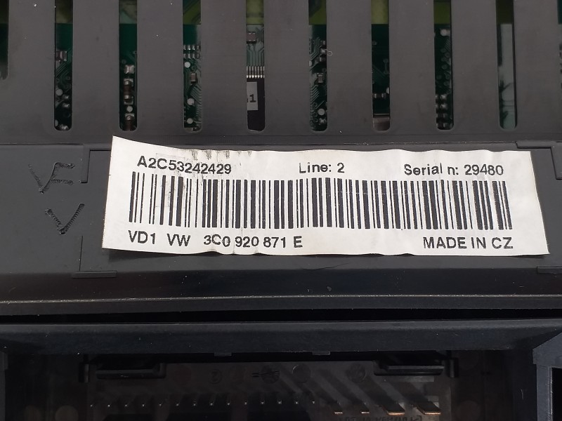Recambio de cuadro instrumentos para volkswagen passat variant (3c5) highline referencia OEM IAM 3C0920871E A2C53242429 