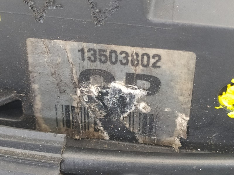 Recambio de cerradura puerta delantera derecha para opel astra j lim. selective business referencia OEM IAM 13503802  