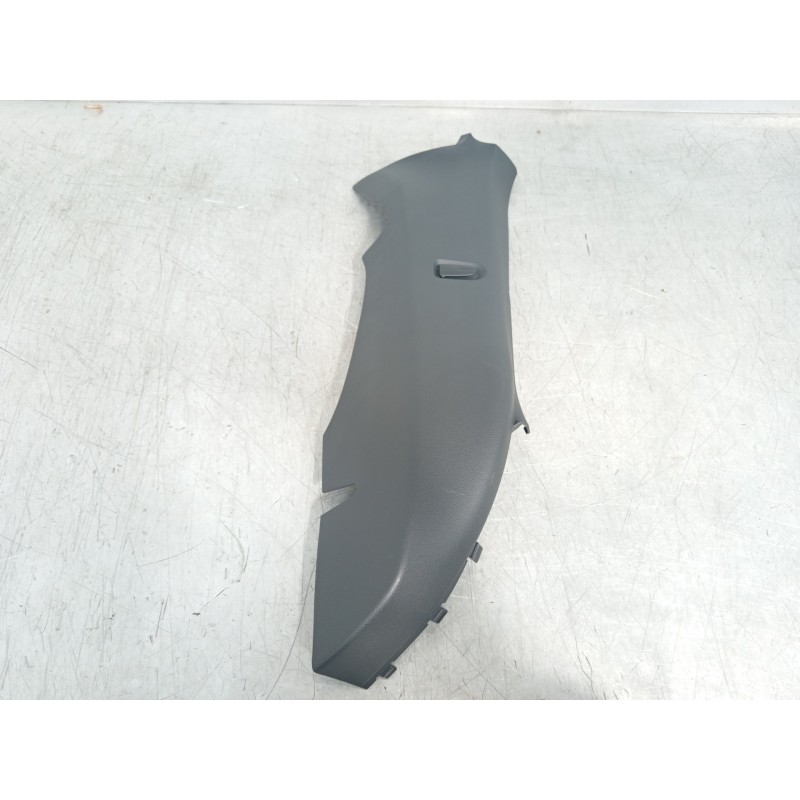 Recambio de moldura para seat ibiza (kj1) fr referencia OEM IAM 6F0867766C  