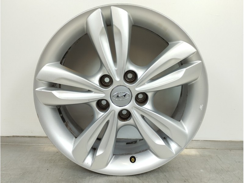 Recambio de llanta para hyundai ix35 classic 2wd referencia OEM IAM 529102S200  
