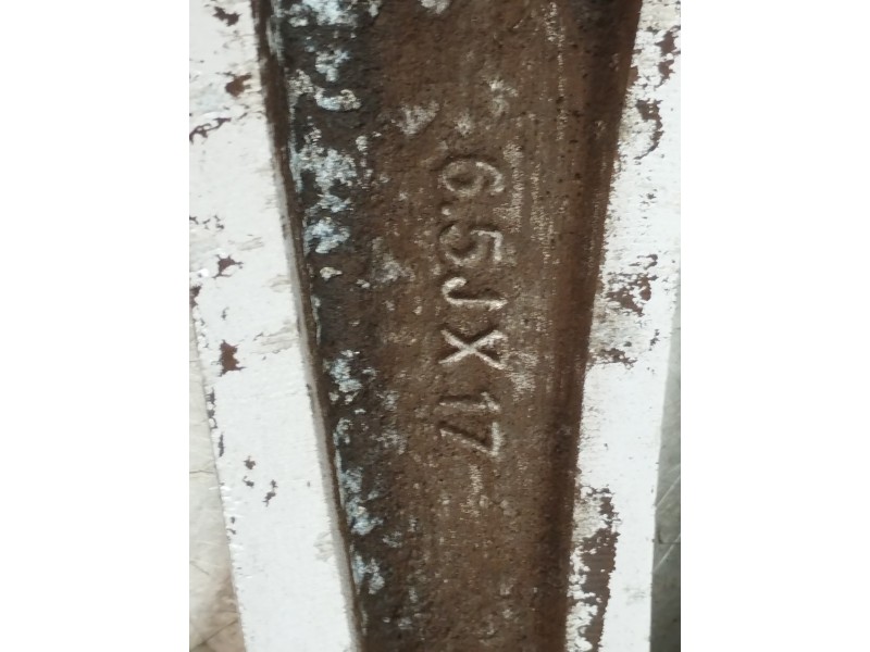 Recambio de llanta para hyundai ix35 classic 2wd referencia OEM IAM 529102S200  