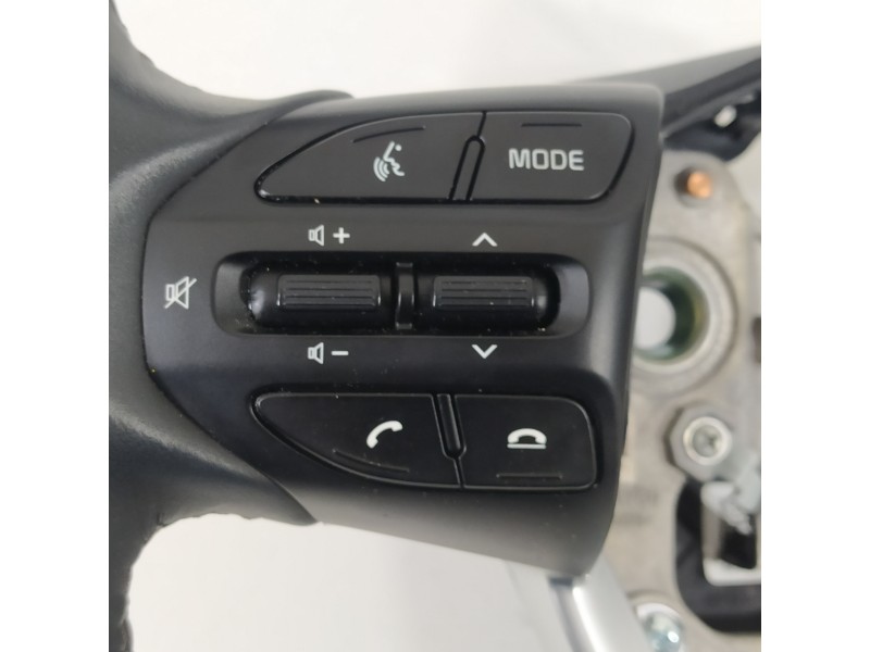 Recambio de volante para kia stonic (ybcuv) drive referencia OEM IAM 56130H8000 2009172 