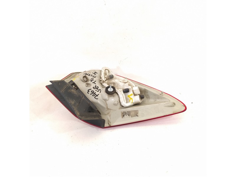 Recambio de piloto trasero derecho para opel astra j lim. selective business referencia OEM IAM   