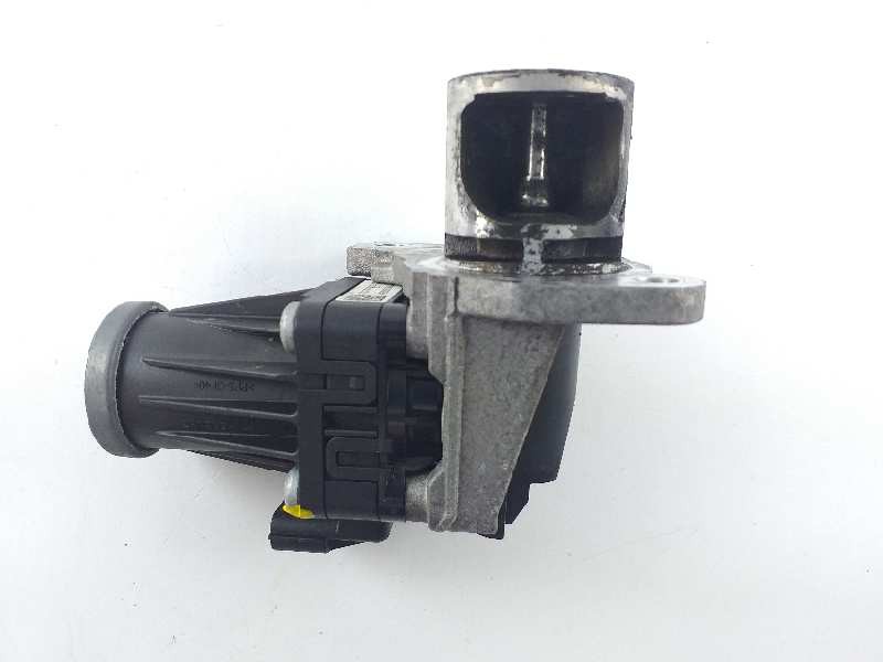 Recambio de valvula egr para renault clio iv dynamique referencia OEM IAM H8200129863  