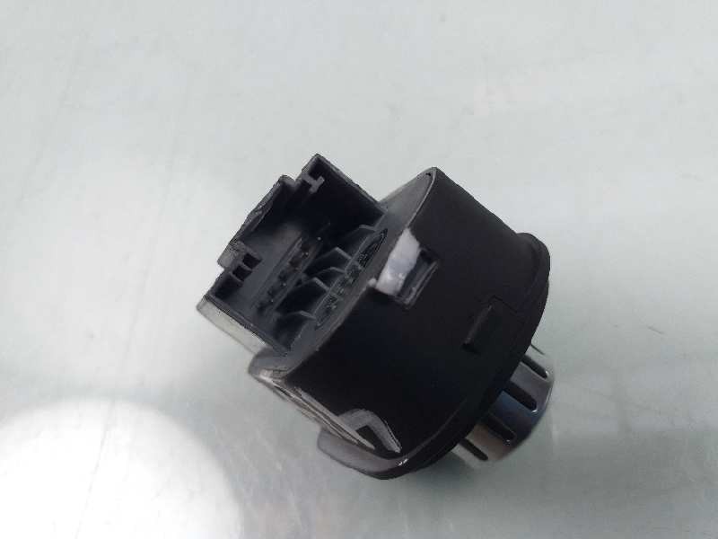 Recambio de mando retrovisor para volkswagen golf v berlina (1k1) gti referencia OEM IAM 5ND959565A  