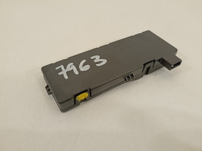 Recambio de modulo electronico para opel astra j lim. selective business referencia OEM IAM 13500144  