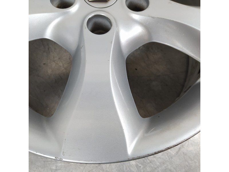 Recambio de llanta para renault koleos expression referencia OEM IAM 40300JY02C  