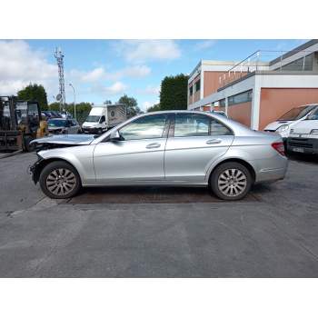 MERCEDES-BENZ CLASE C (W204)