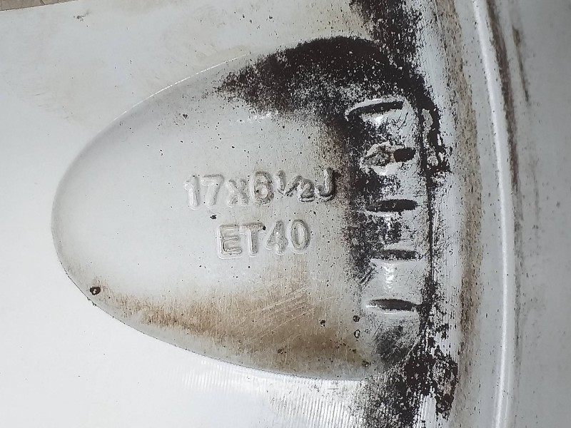 Recambio de llanta para renault koleos expression referencia OEM IAM 40300JY02C  