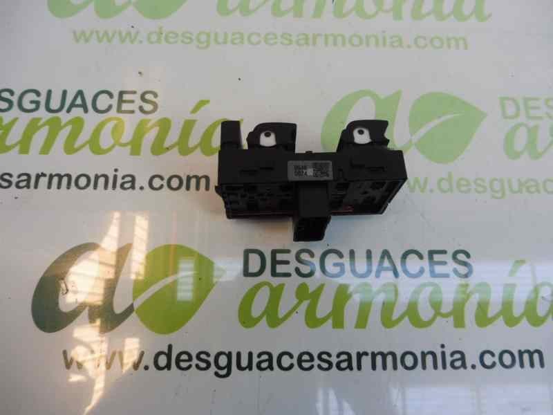 Recambio de mando elevalunas delantero izquierdo para chevrolet aveo berlina hatchback lt+ referencia OEM IAM 95460074 202008425