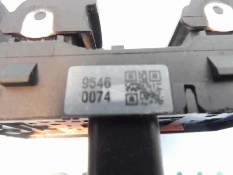 Recambio de mando elevalunas delantero izquierdo para chevrolet aveo berlina hatchback lt+ referencia OEM IAM 95460074 202008425