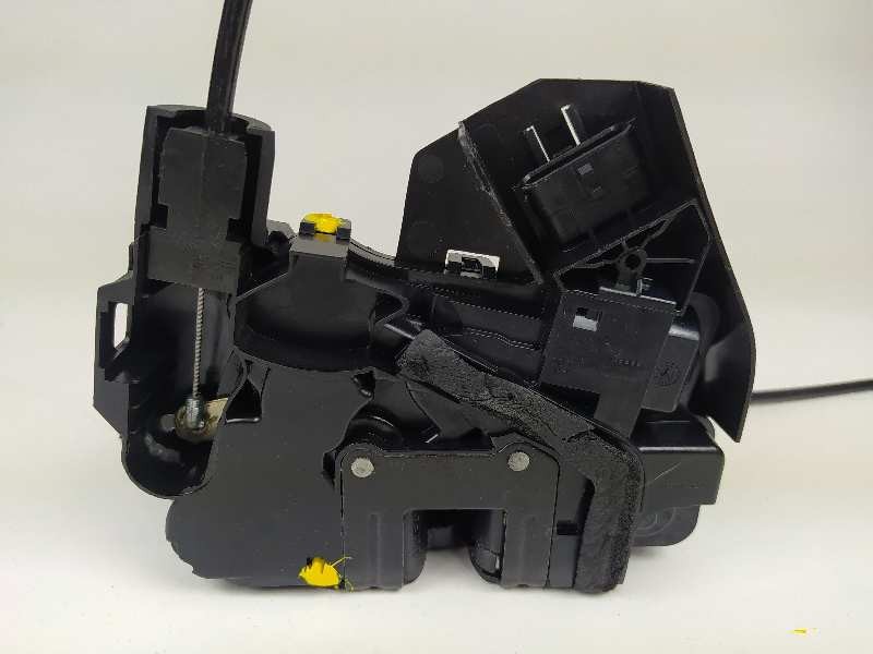 Recambio de cerradura puerta delantera derecha para renault megane iv berlina 5p limited referencia OEM IAM 805023183R 16943019A