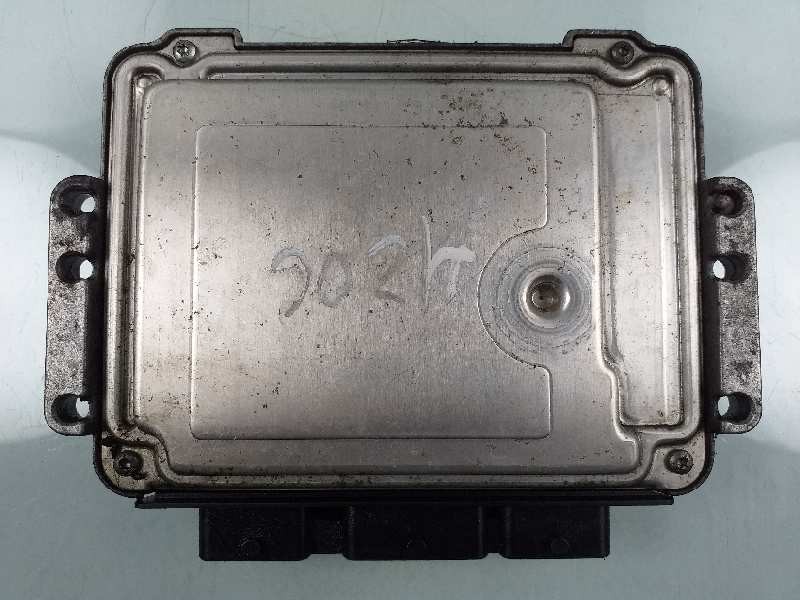 Recambio de centralita motor uce para ford focus berlina (cap) sport referencia OEM IAM 5M5112A650LB 0281012486 