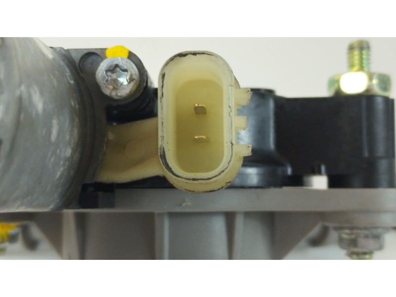 Recambio de elevalunas delantero derecho para kia stonic (ybcuv) drive referencia OEM IAM 82460H8000 F00S1W2196 