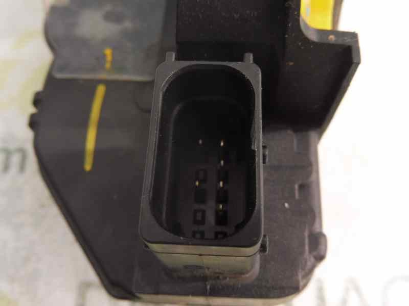 Recambio de cerradura puerta trasera izquierda para chevrolet aveo berlina hatchback lt+ referencia OEM IAM 13578012  
