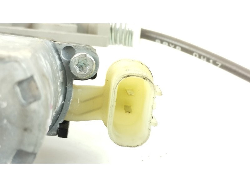 Recambio de elevalunas trasero derecho para kia stonic (ybcuv) drive referencia OEM IAM 83460H8000 F00S1W2198 