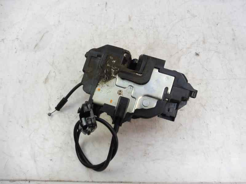 Recambio de cerradura puerta delantera derecha para renault clio iii collection referencia OEM IAM 300125  