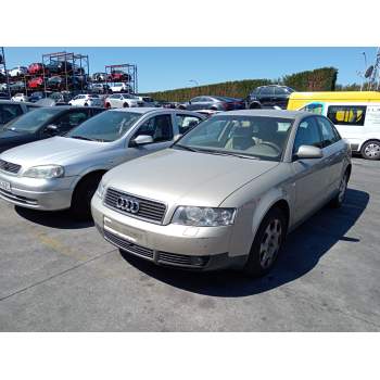 AUDI A4 B6 (8E2) de desguace