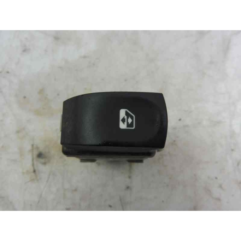 Recambio de mando elevalunas delantero derecho para renault clio iii collection referencia OEM IAM 214936B  