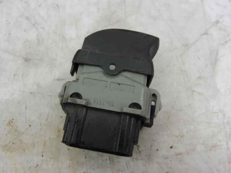 Recambio de mando elevalunas delantero derecho para renault clio iii collection referencia OEM IAM 214936B  