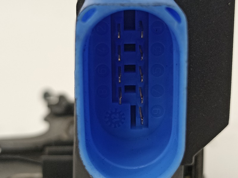 Recambio de cerradura puerta delantera derecha para skoda octavia berlina (1z3) family referencia OEM IAM 3D1837016AC  