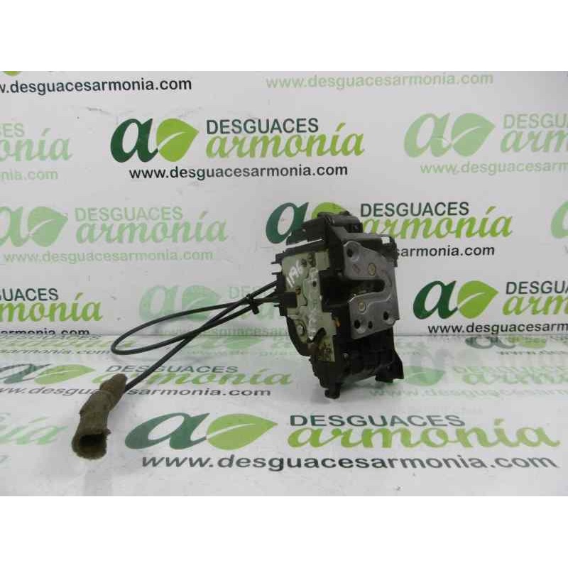 Recambio de cerradura puerta trasera derecha para renault clio iii collection referencia OEM IAM   