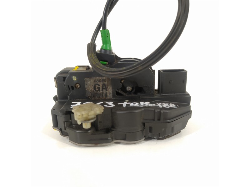 Recambio de cerradura puerta trasera izquierda para opel astra j lim. selective business referencia OEM IAM 13503807  