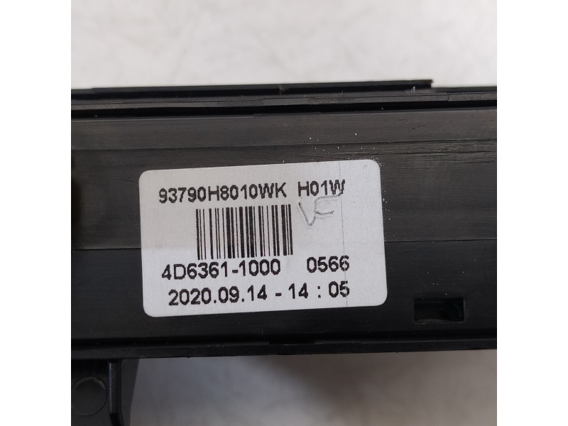 Recambio de warning para kia stonic (ybcuv) drive referencia OEM IAM 93790H8010 4D63611000 