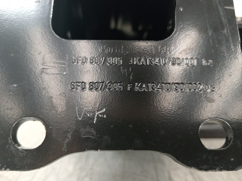 Recambio de refuerzo paragolpes trasero para seat ibiza (kj1) fr referencia OEM IAM 6F0807305F  