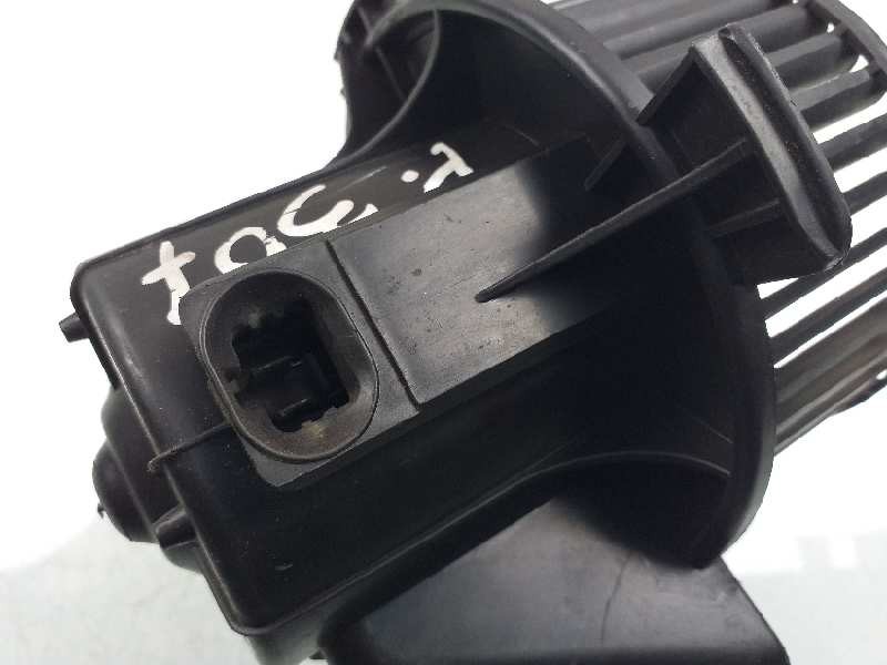 Recambio de ventilador calefaccion para peugeot 307 (s1) referencia OEM IAM PF2A13871  