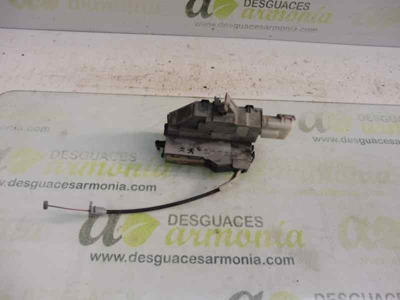 Recambio de cerradura puerta trasera derecha para peugeot 407 st sport pack referencia OEM IAM 9660699380  