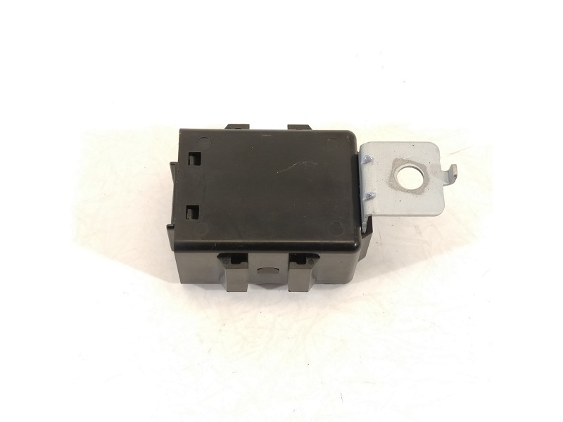 Recambio de modulo electronico para kia stonic (ybcuv) drive referencia OEM IAM 95420H8100 4D68131000 