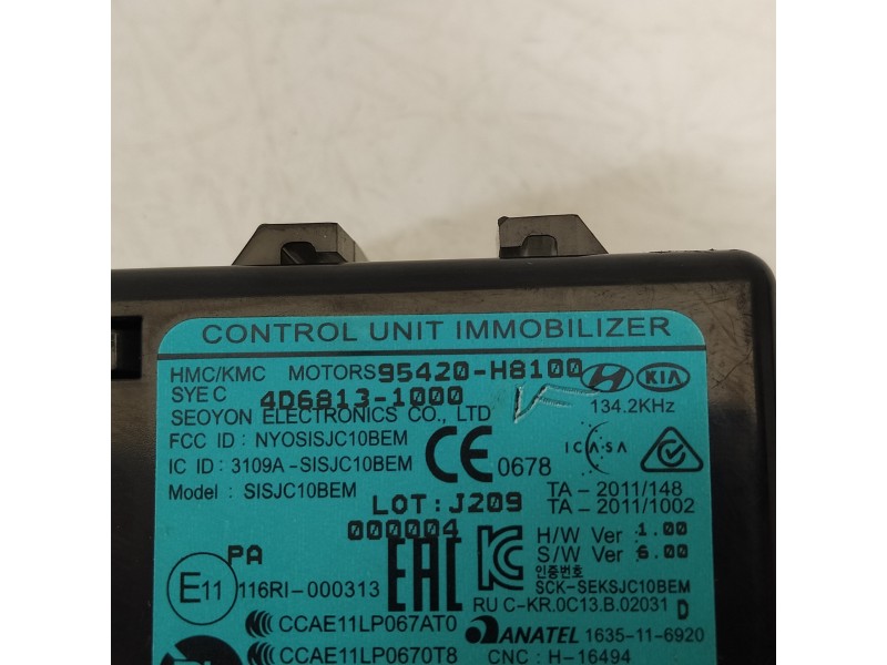 Recambio de modulo electronico para kia stonic (ybcuv) drive referencia OEM IAM 95420H8100 4D68131000 