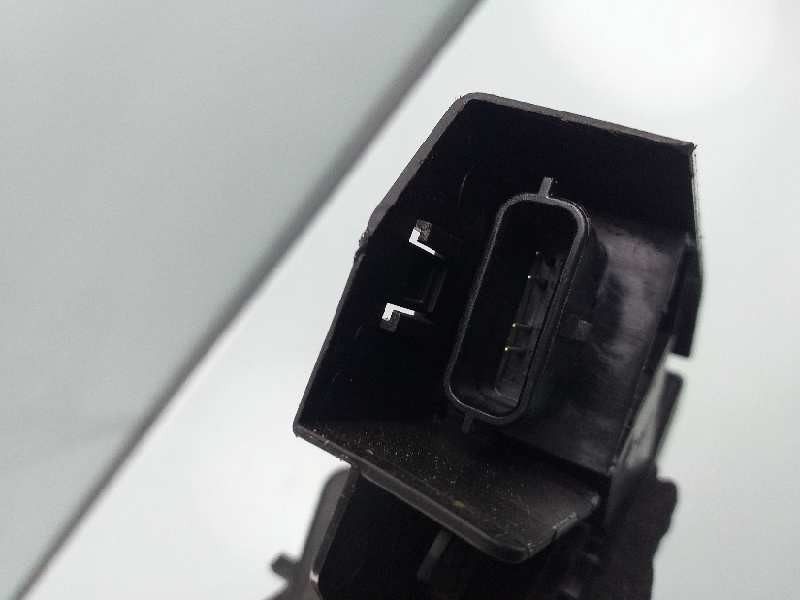 Recambio de cerradura puerta trasera derecha para renault megane iv berlina 5p limited referencia OEM IAM 825025173R  