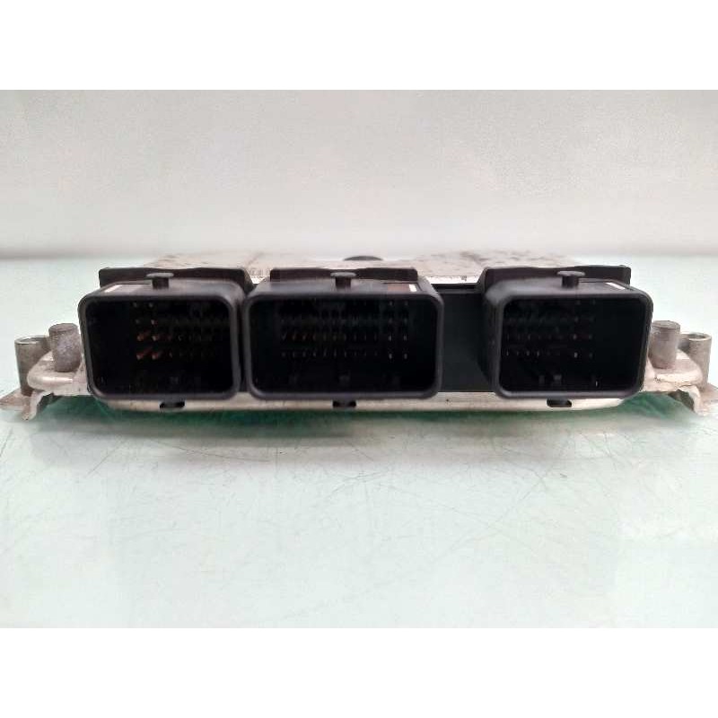 Recambio de centralita motor uce para peugeot 206 berlina xs referencia OEM IAM 9643218980 0261207477 