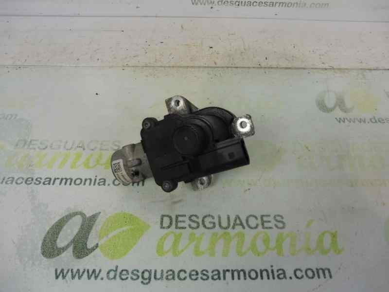 Recambio de valvula egr para dacia sandero laureate referencia OEM IAM 8200282949 8200561269B 70036806