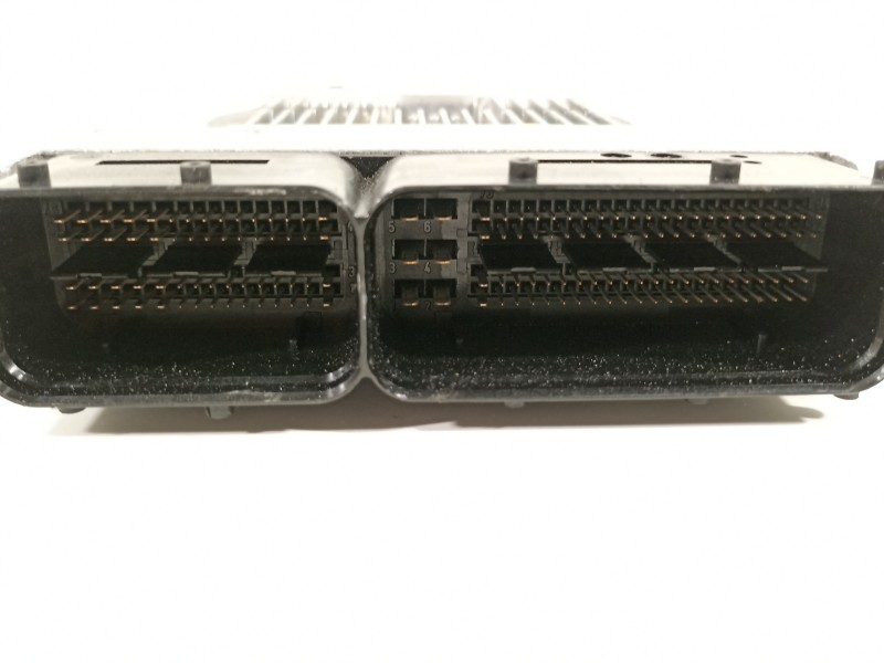 Recambio de centralita motor uce para audi a6 berlina (4f2) 2.4 referencia OEM IAM 4F0907552D 5WP45302 