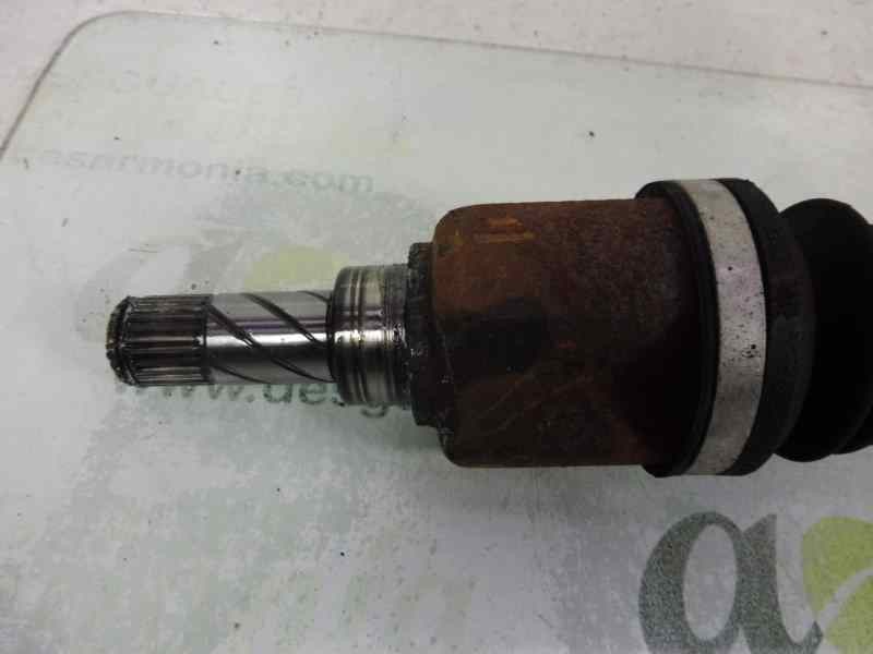 Recambio de transmision delantera izquierda para dacia sandero laureate referencia OEM IAM 8200863653  